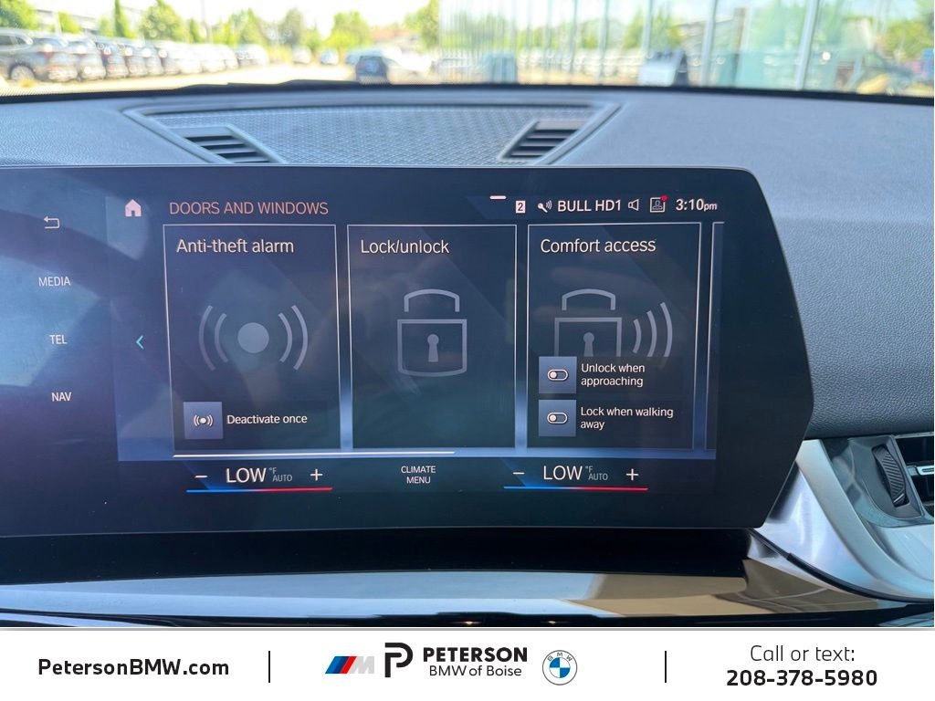 Used 2023 Black BMW xDrive28i image 25