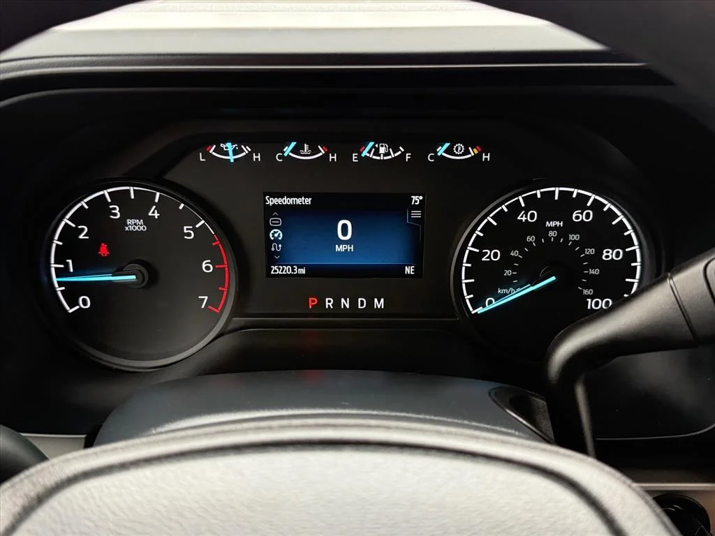 Used 2025 White Ford XLT image 17