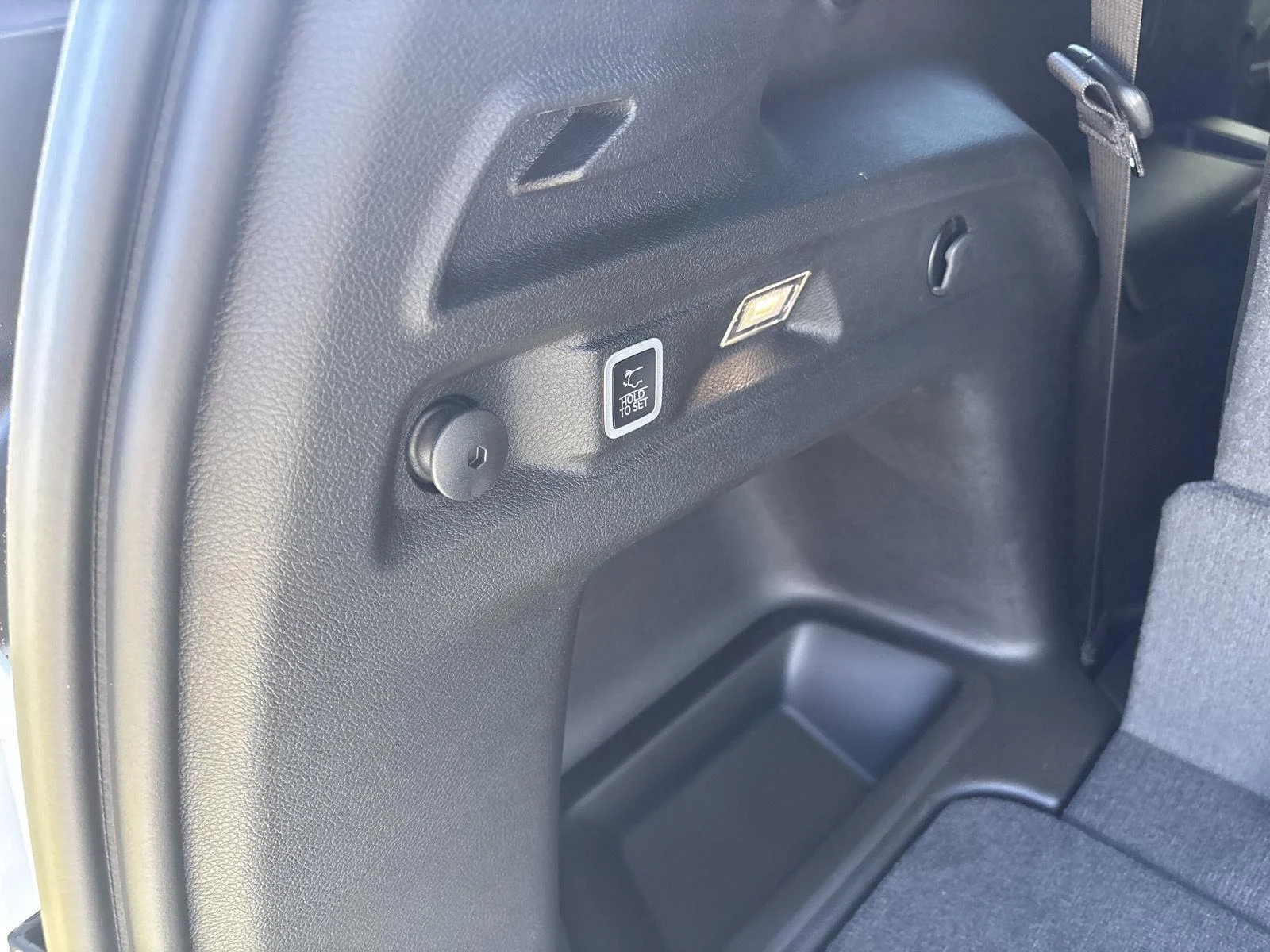 New 2026 Bright White Clearcoat Jeep Laredo Altitude image 13