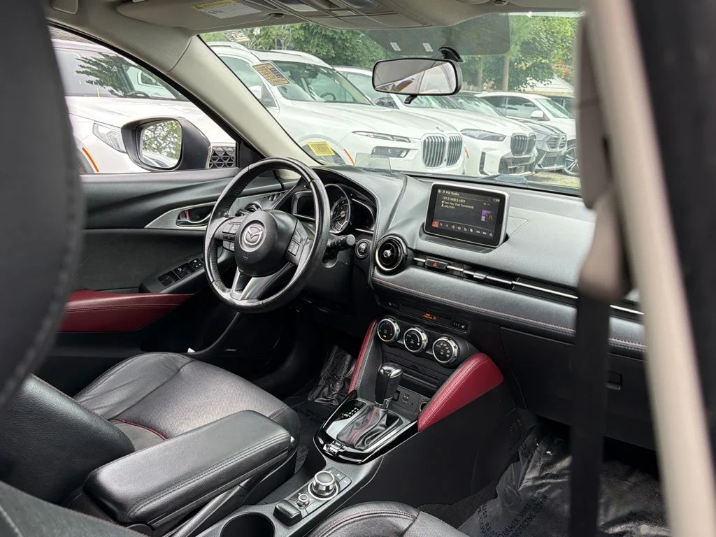 Used 2017 Black Mazda Grand Touring image 10