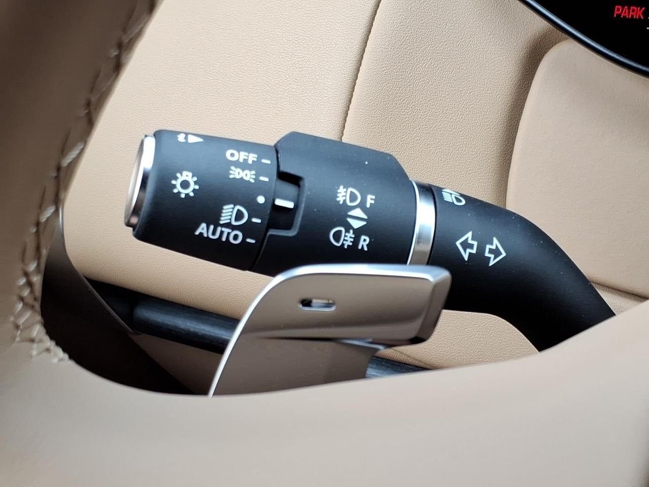 New 2026 Fuji White LAND ROVER SE image 13