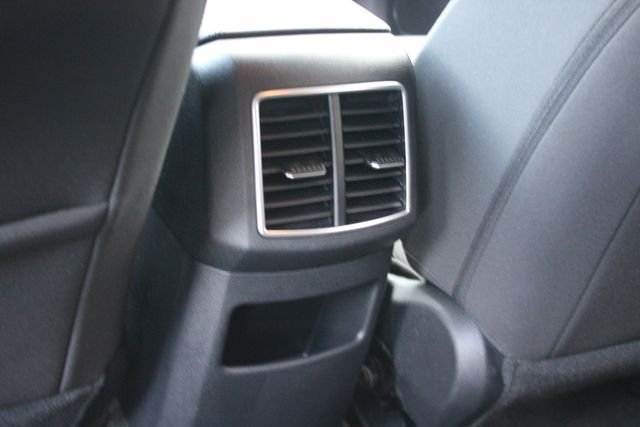 Used 2023 White Kia LX image 24
