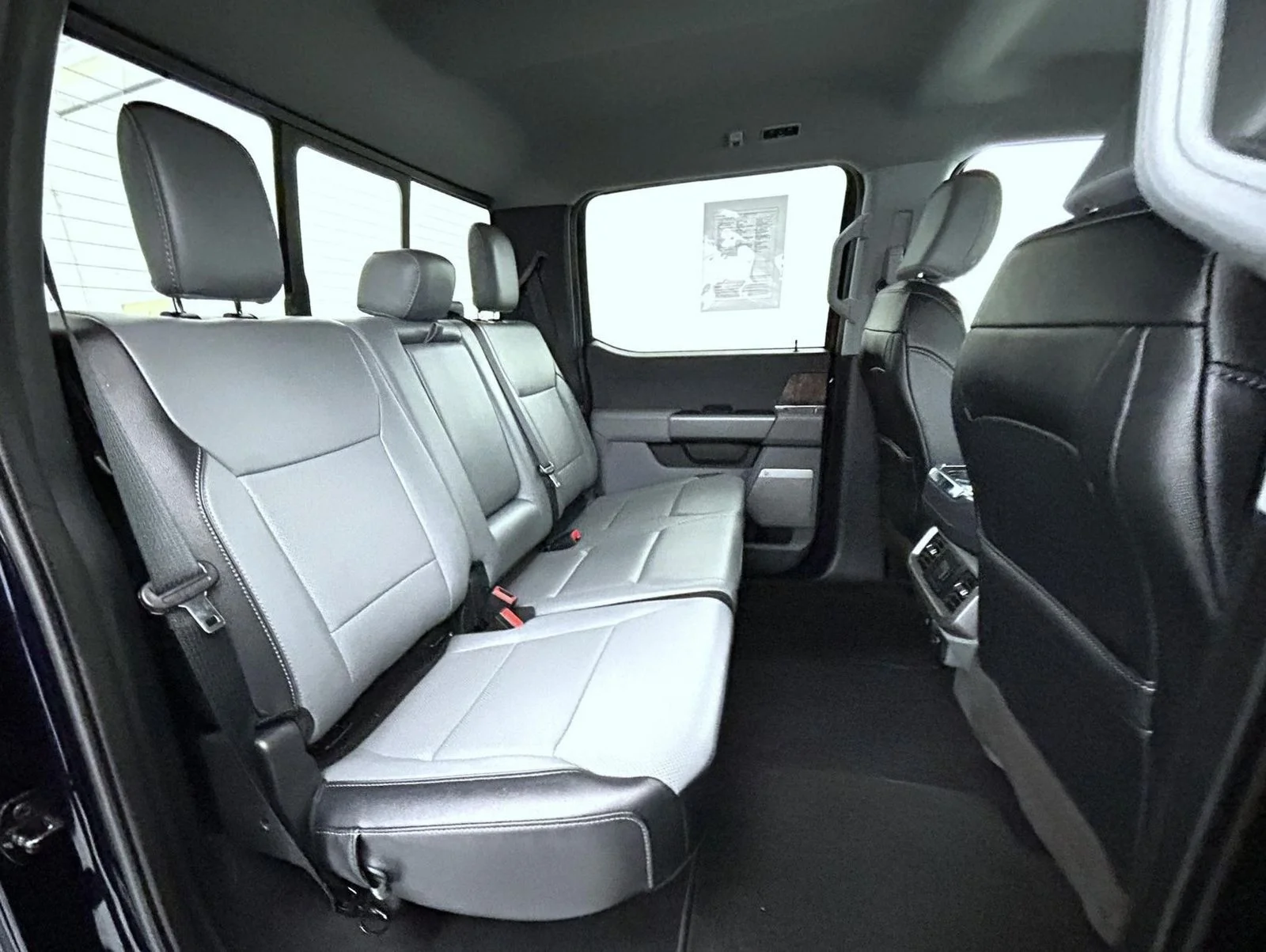 Used 2023 Blue Ford Lariat image 18