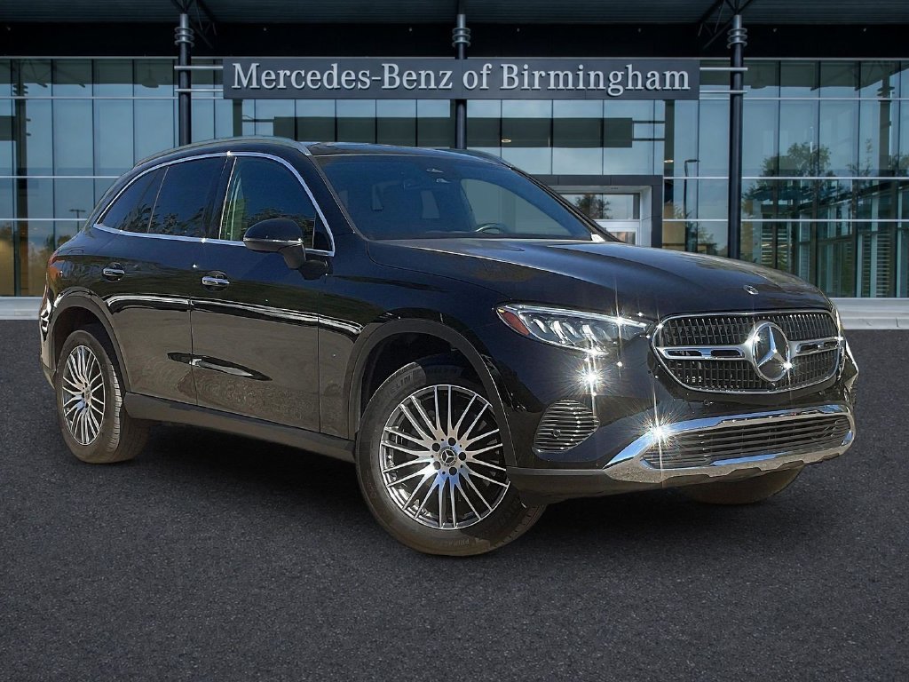 2025 Mercedes-Benz GLC