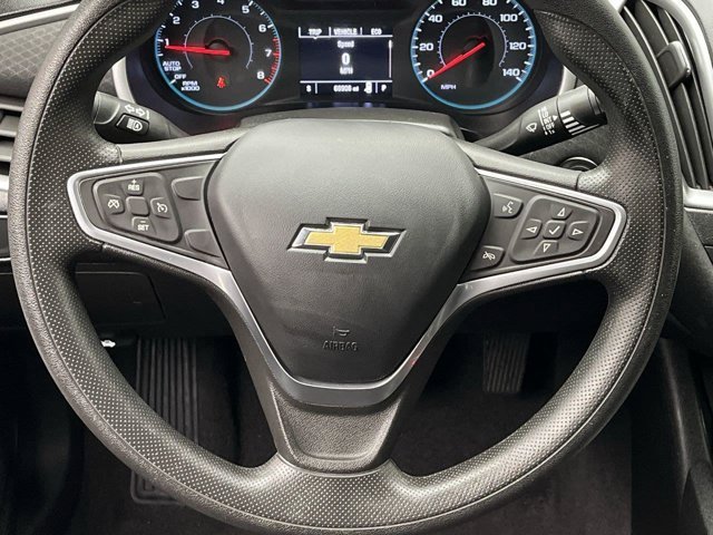 Used 2023 Summit White Chevrolet LT image 13