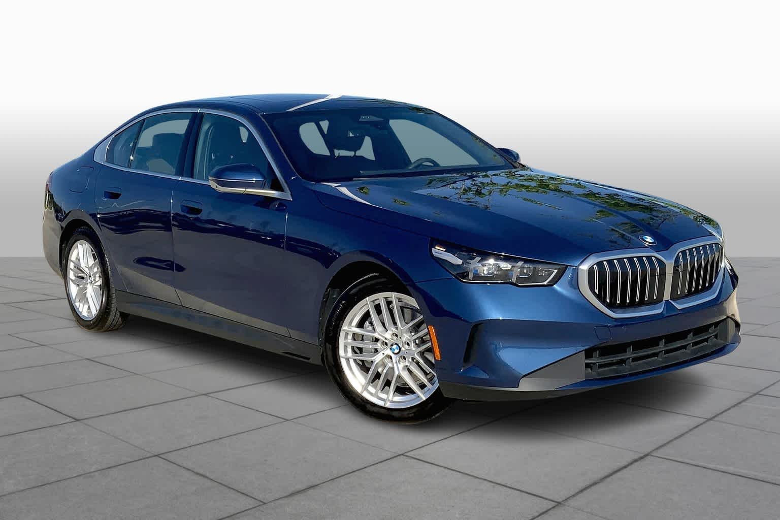 Used 2024 Phytonic Blue Metallic BMW 530i image 2