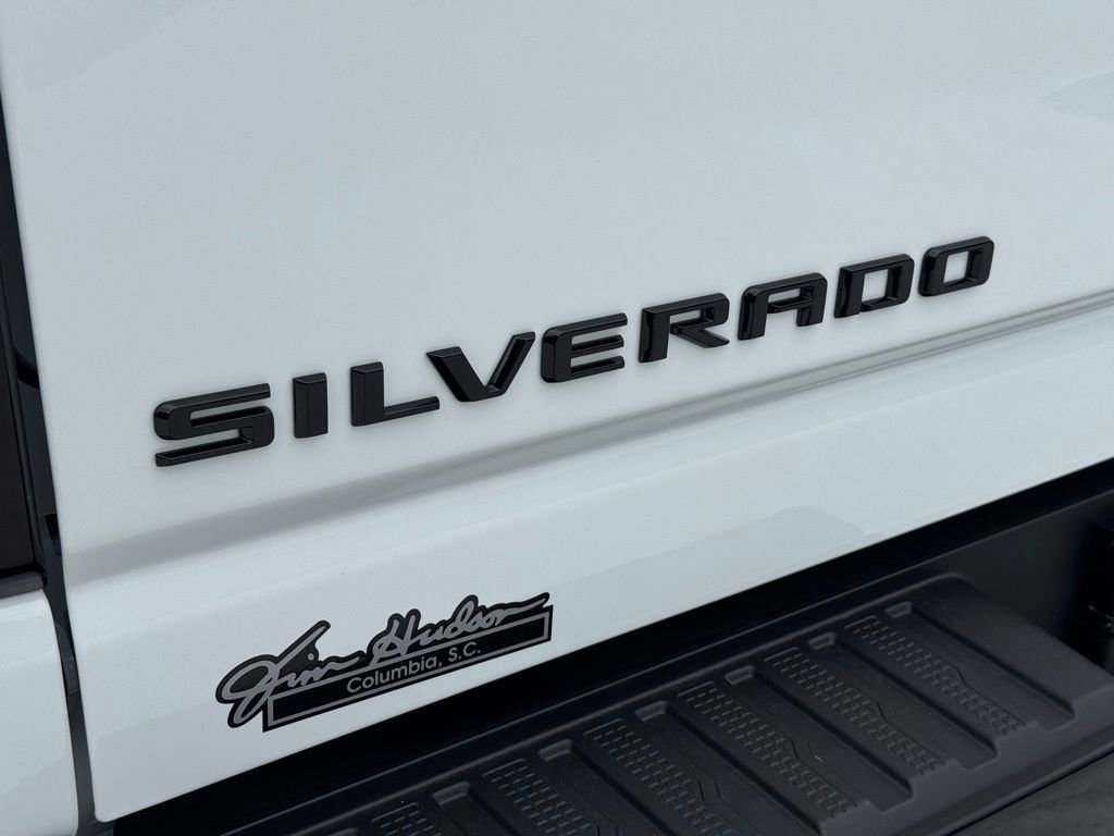 2026 Chevrolet Silverado 2500 HD LTZ - Photo 14