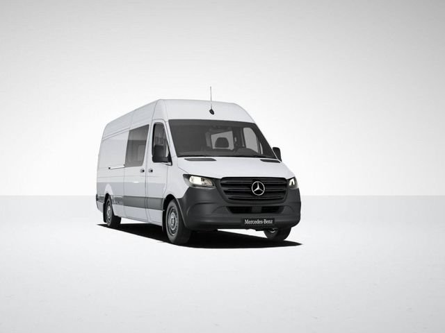 New 2026 Arctic White Mercedes-Benz Crew 170 WB image 9