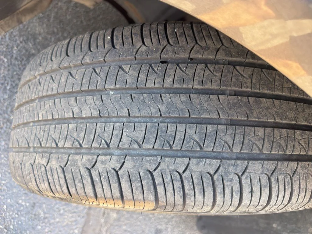 Used 2019 Gray Ford SE image 50