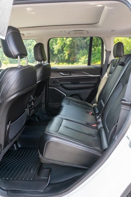 Used 2023 White Jeep 4xe image 12