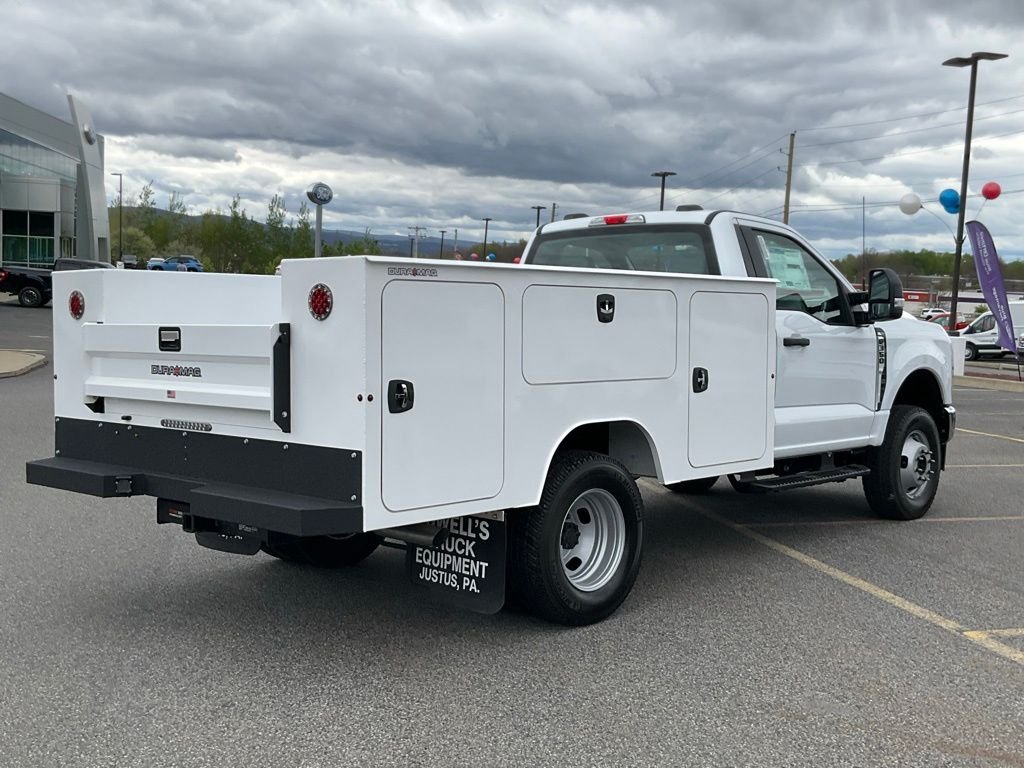 New 2026 Oxford White Ford F-350® XL image 28
