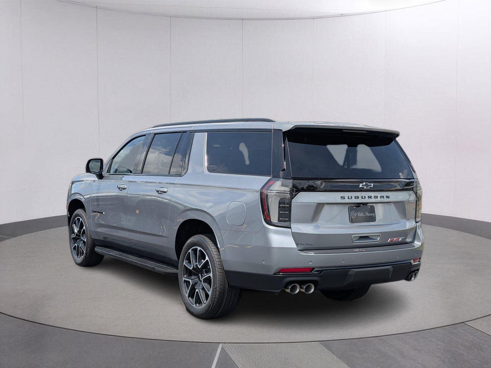 2026 Chevrolet Suburban RST - Photo 6