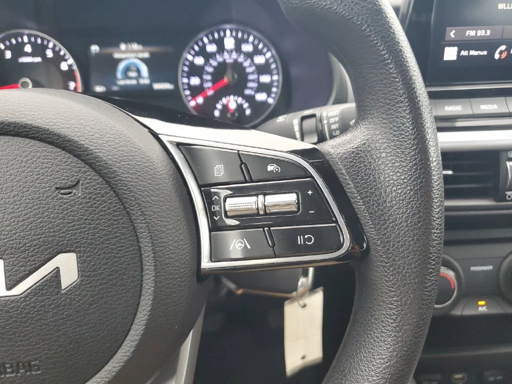 Used 2023 Orange Kia LXS image 20