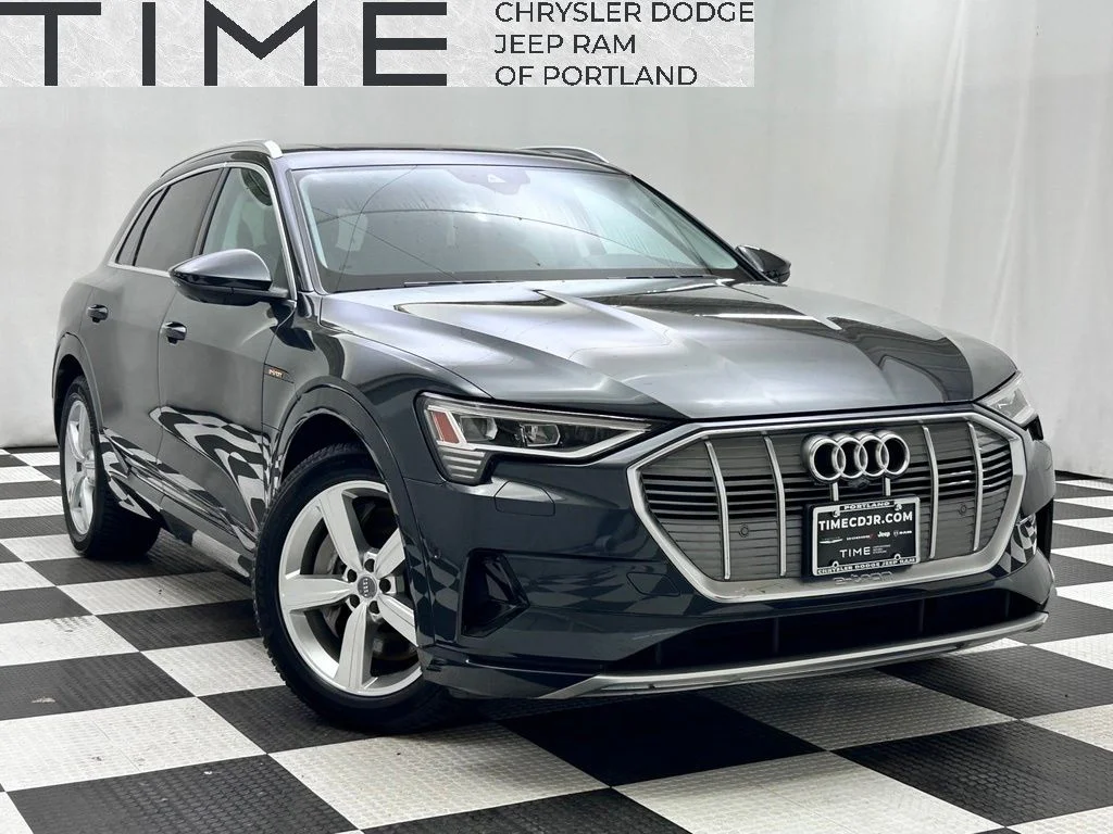 Used 2019 Gray Audi Premium Plus image 1