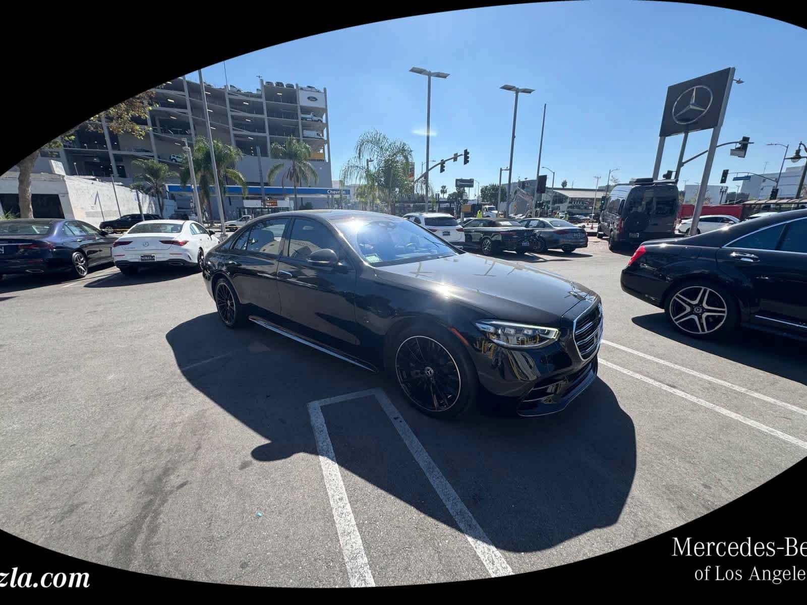 Used 2023 Black Mercedes-Benz S 580e image 4