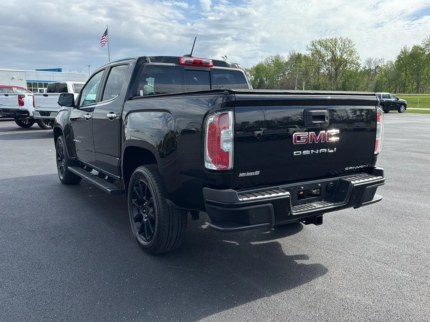 Used 2022 Onyx Black GMC 4WD Denali image 18