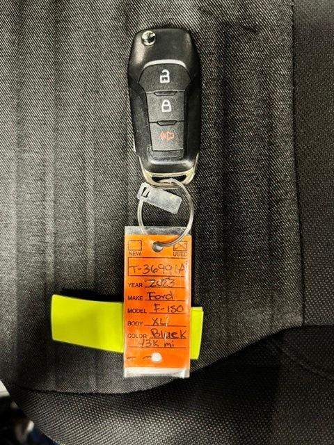 Used 2023 Blue Ford XL image 26