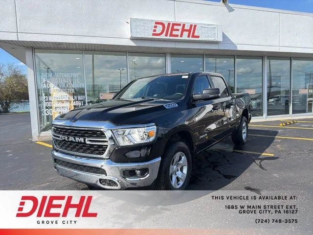 2024 RAM 1500 Big Horn/Lone Star 4x4 Crew Cab 5'7's photo