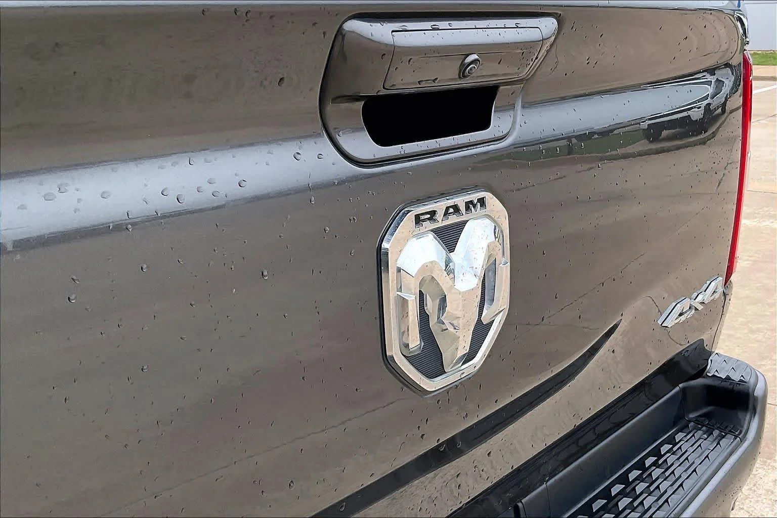 Used 2022 Granite Crystal Metallic Clearcoat Ram Big Horn image 28
