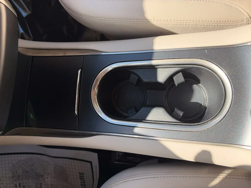 Used 2017 Black Lincoln Reserve image 29