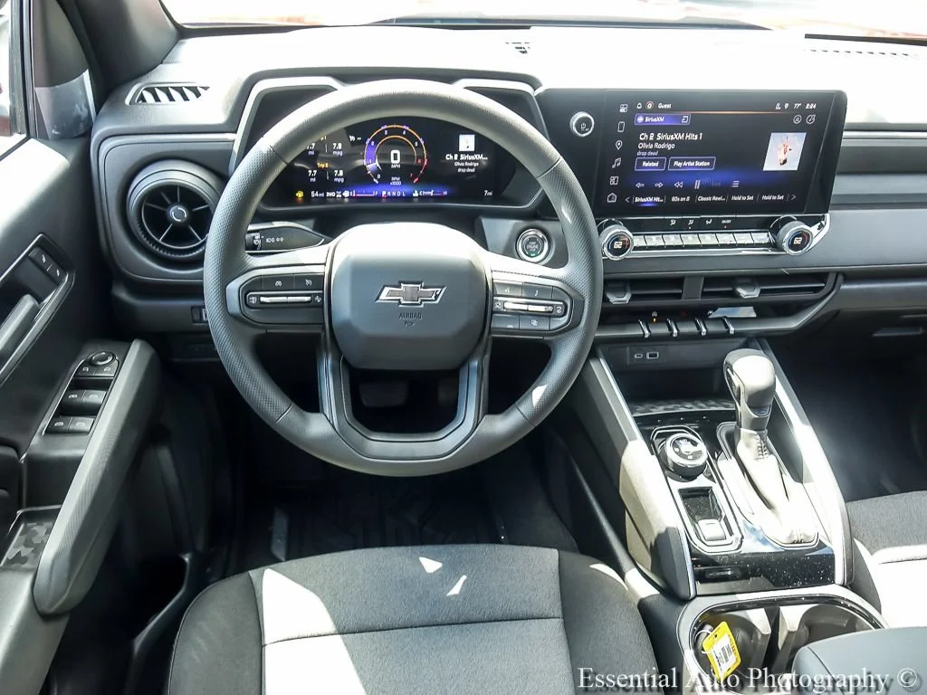 2026 Chevrolet Colorado Trail Boss - Photo 13
