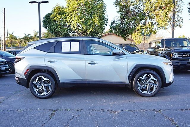 Used 2023 Silver Hyundai SEL image 6