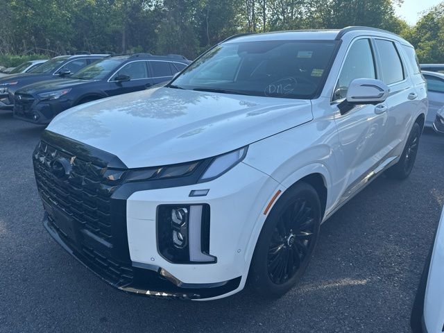 Used 2024 White Hyundai Calligraphy Night Edition image 3