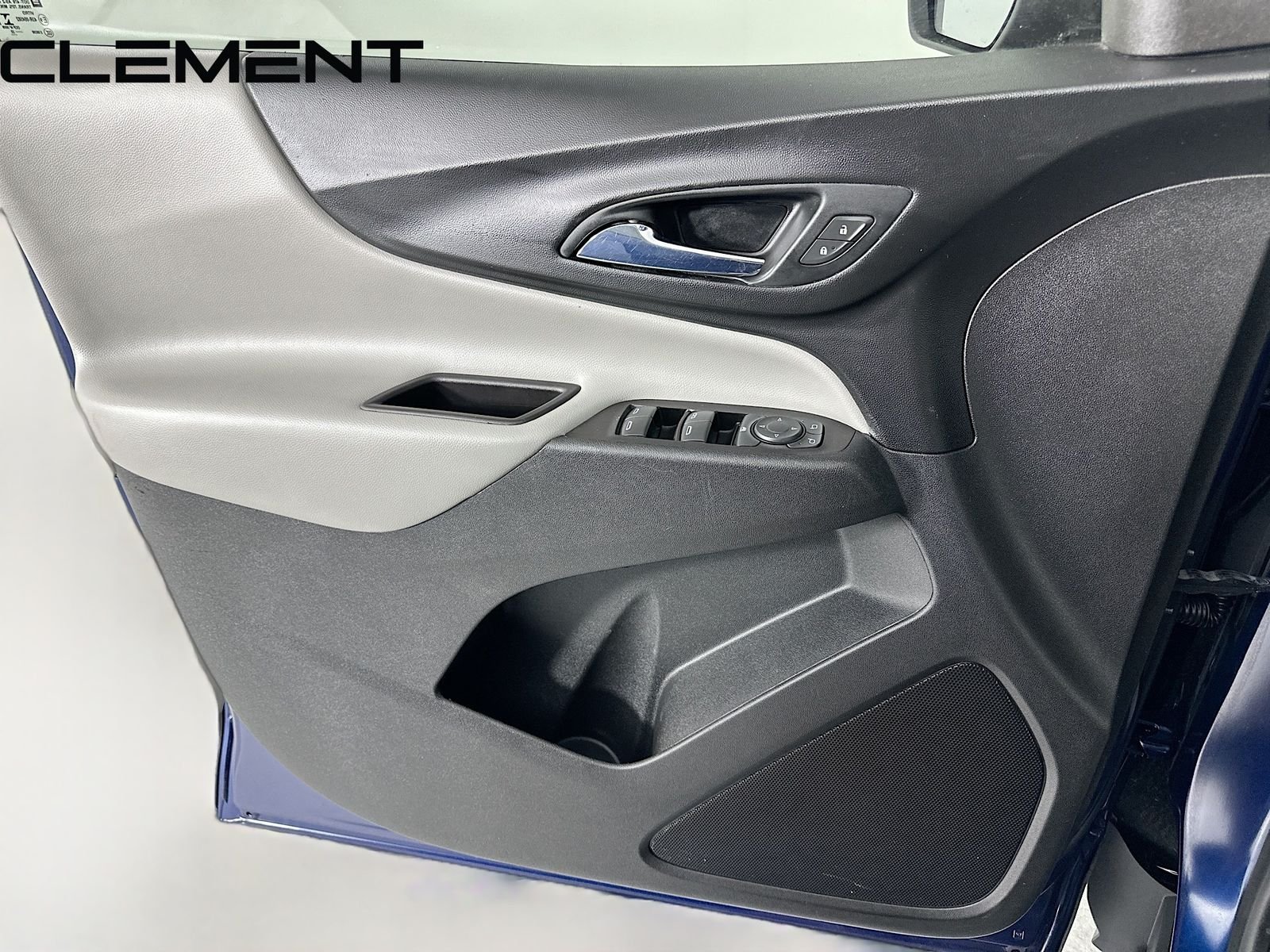 2022 Chevrolet Equinox LS - Photo 25