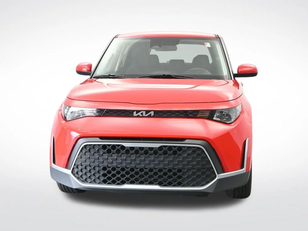 Used 2025 Red Kia LX image 2