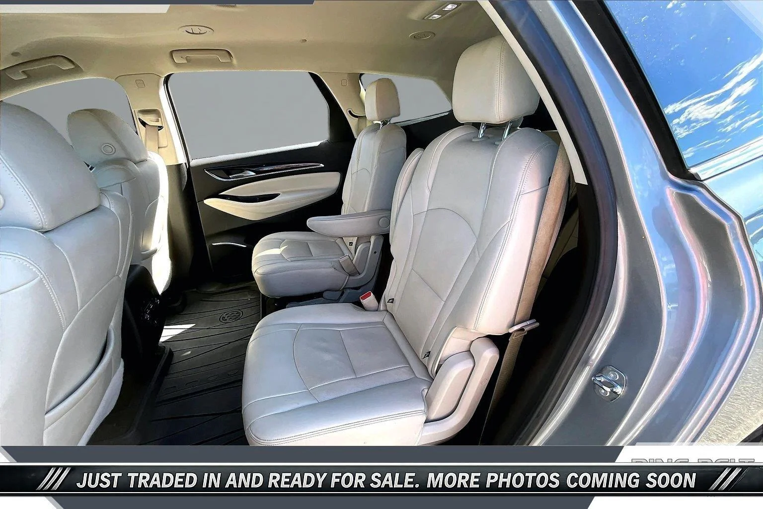 Used 2023 Includes Pitch Dark Night lower exterior accent color.) Buick Essence image 19