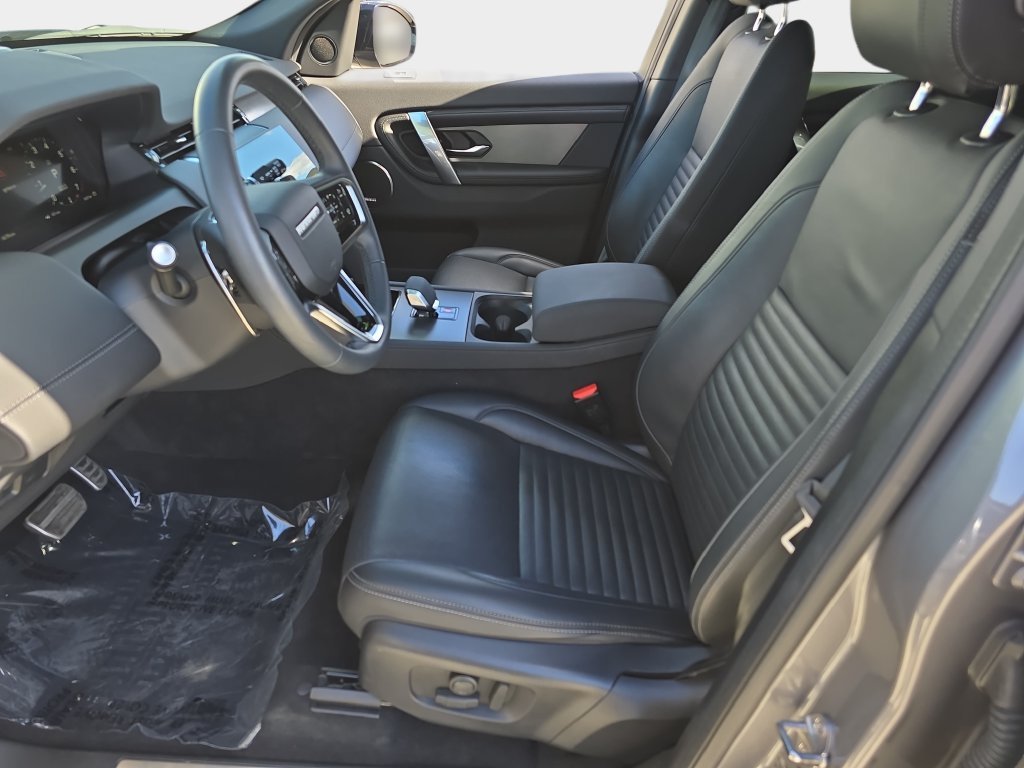 Certified Used 2025 Gray Land Rover SE image 15