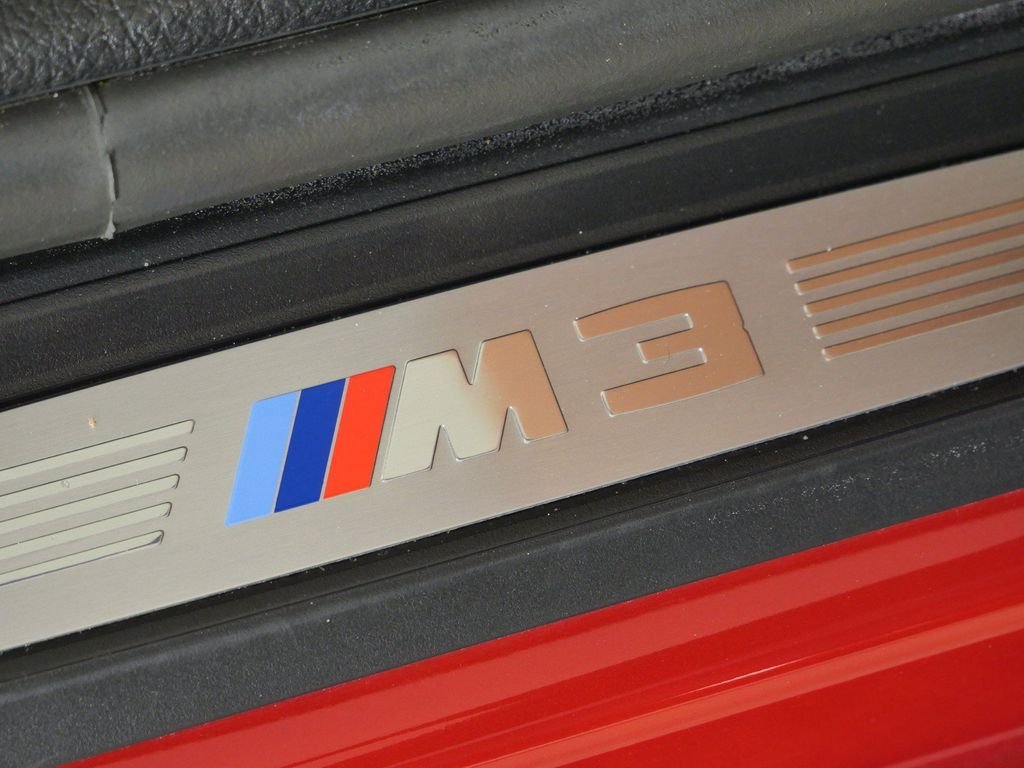 Used 2018 Sakhir Orange II Metallic BMW Base image 24
