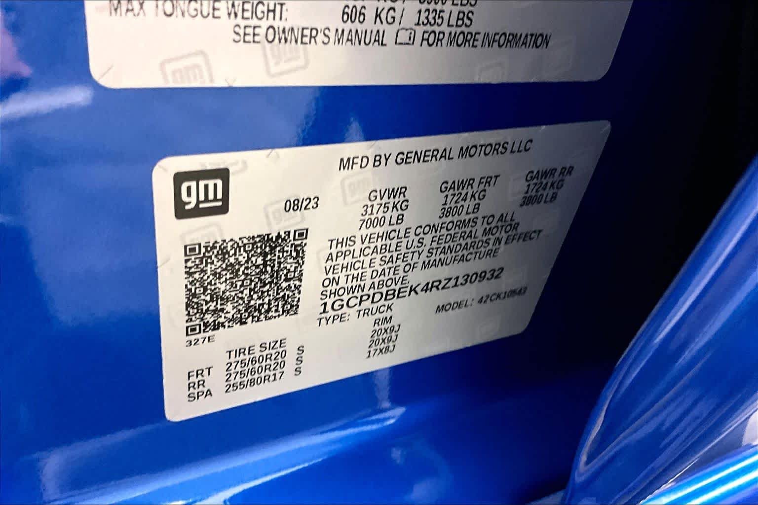 Certified Used 2024 Glacier Blue Metallic Chevrolet Custom image 35