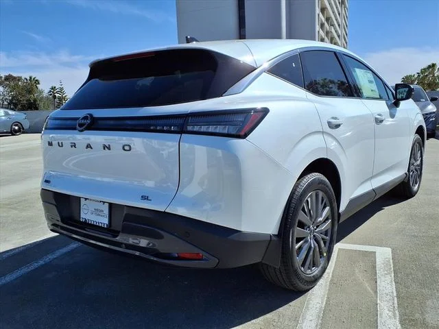 New 2026 Everest White Pearl TriCoat Nissan SL image 8