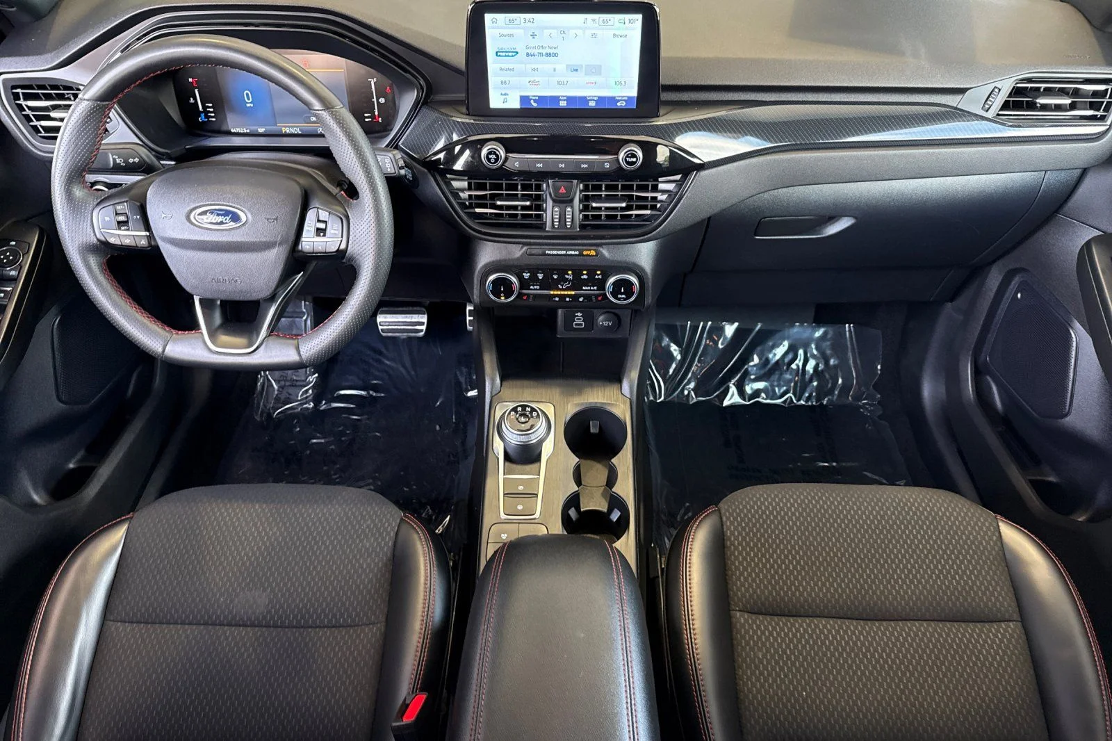 2024 Ford Escape ST-Line - Photo 10