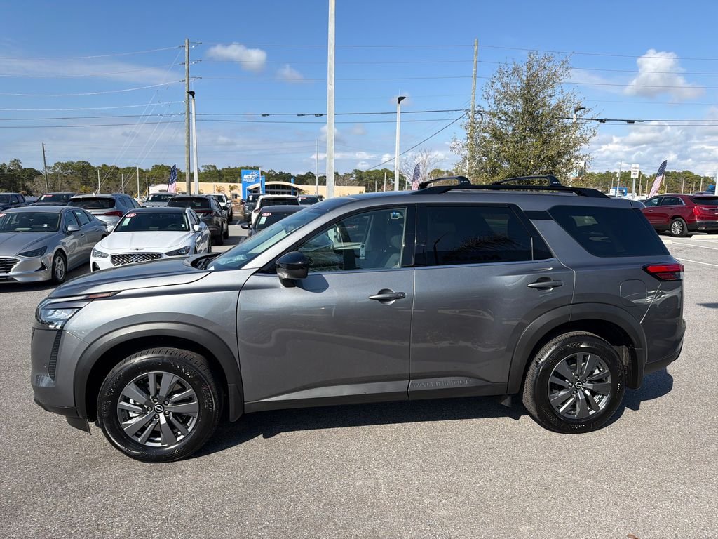 New 2026 Nissan Pathfinder SV 4D Sport Utility