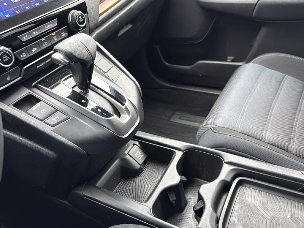 Used 2018  Honda EX image 22