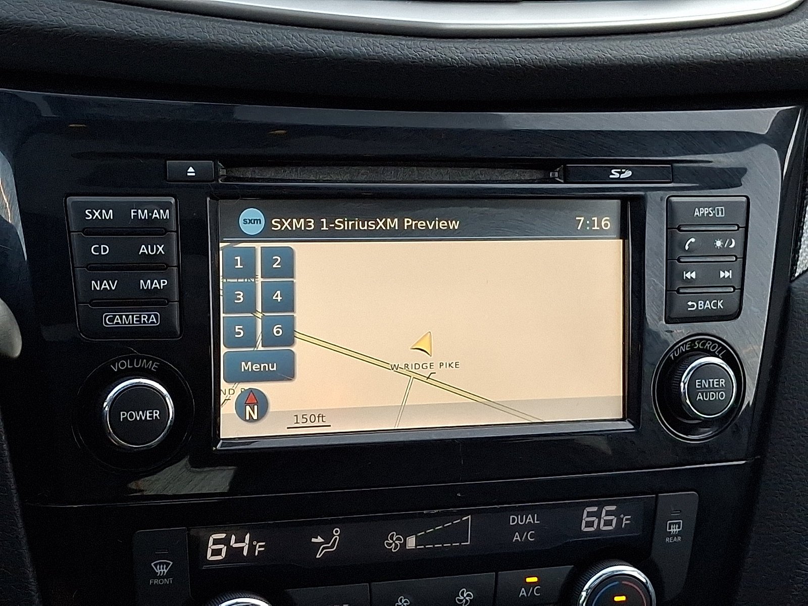 Used 2014 Gun Metallic Nissan SL image 16