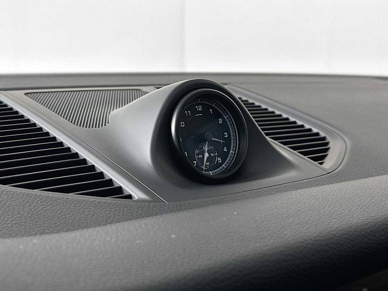 Certified Used 2026 VOLCANO GREY Porsche  image 34