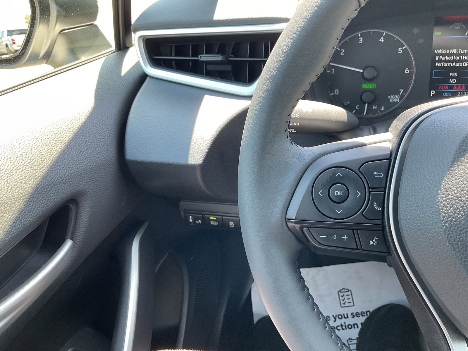 Certified Used 2025 Ice Toyota Hybrid SE image 21
