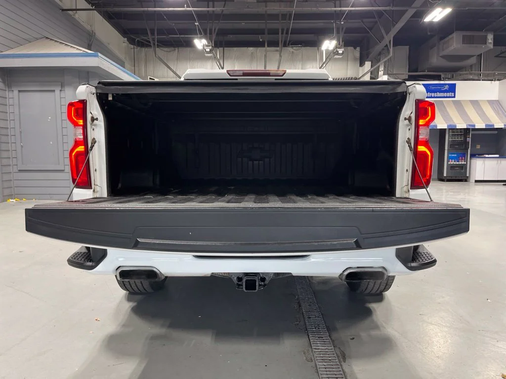 Used 2020 Summit White Chevrolet RST image 34
