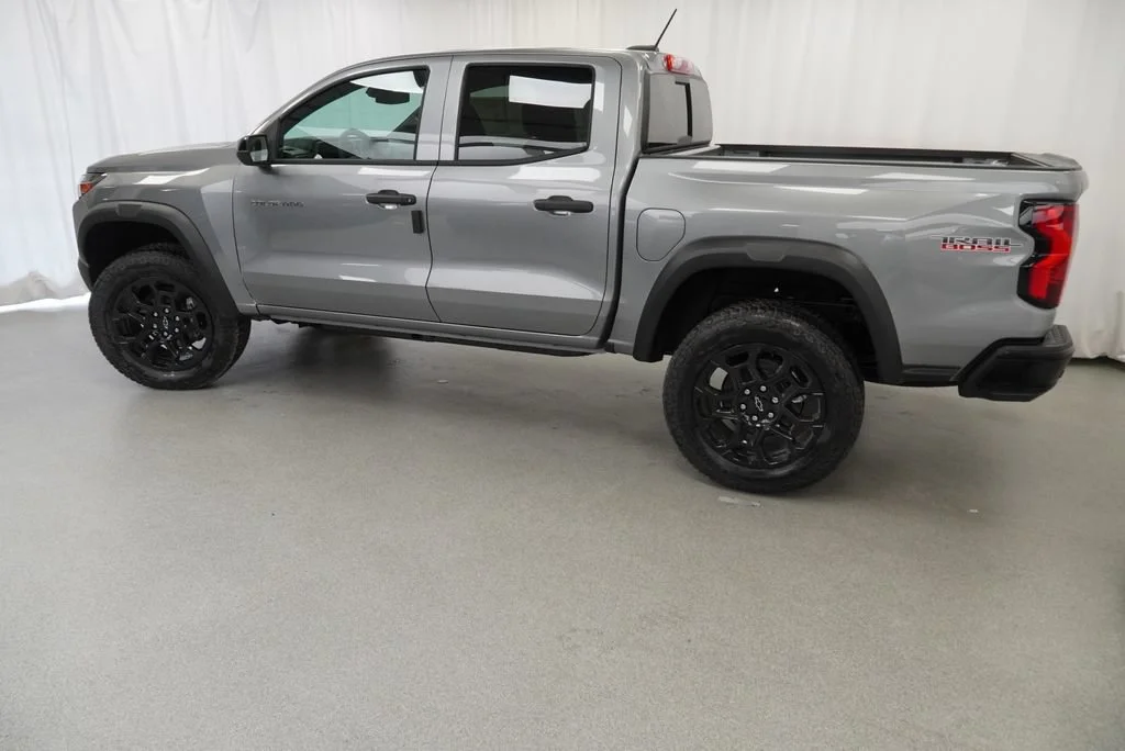 New 2026 Sterling Gray Metallic Chevrolet Trail Boss image 36
