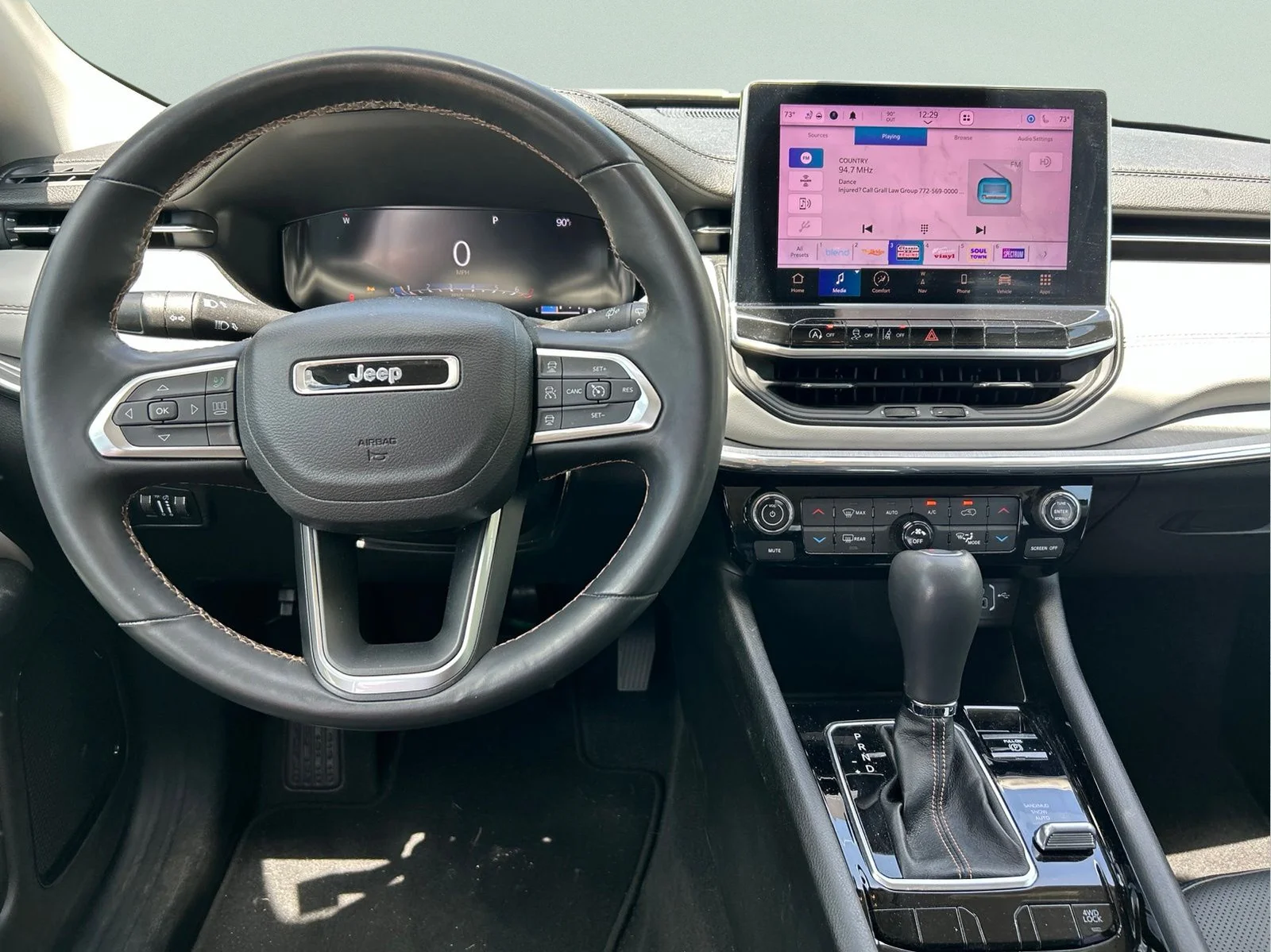 Used 2022 Crystal Metallic Jeep Limited image 23