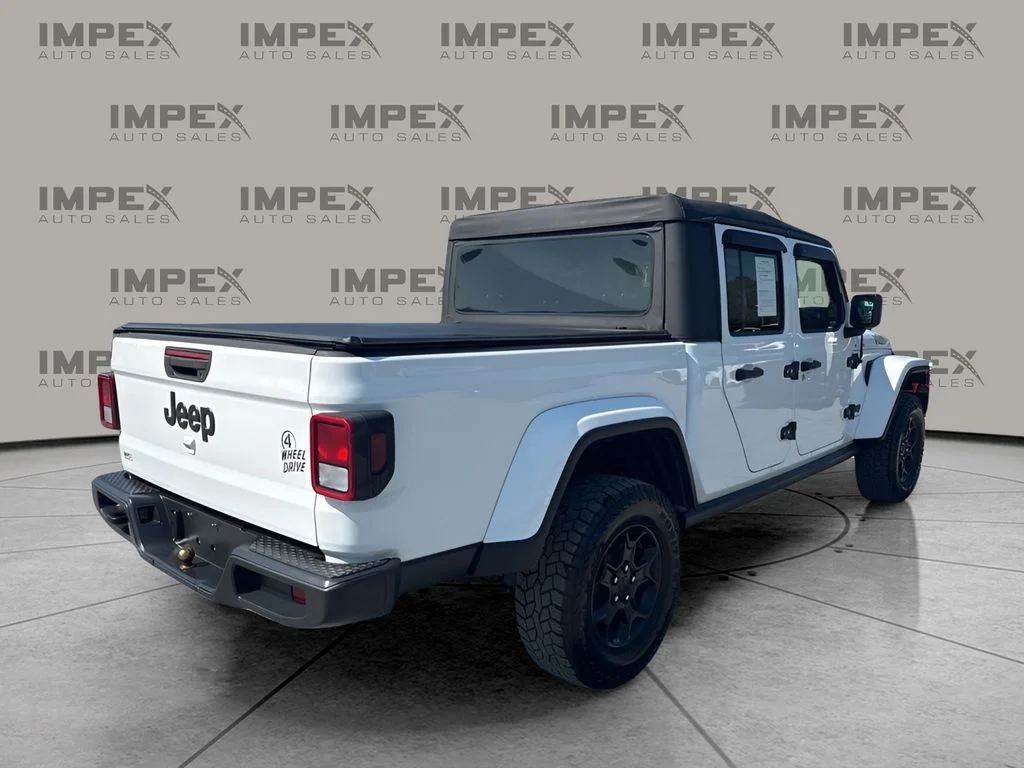 Used 2021 White Jeep Willys image 5