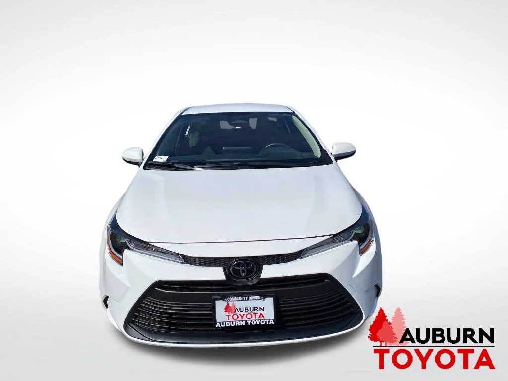 New 2027 Ice Cap Toyota  LE image 2
