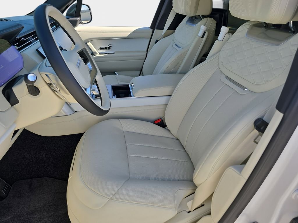 New 2025 Icy White Satin Land Rover SV LWB image 15