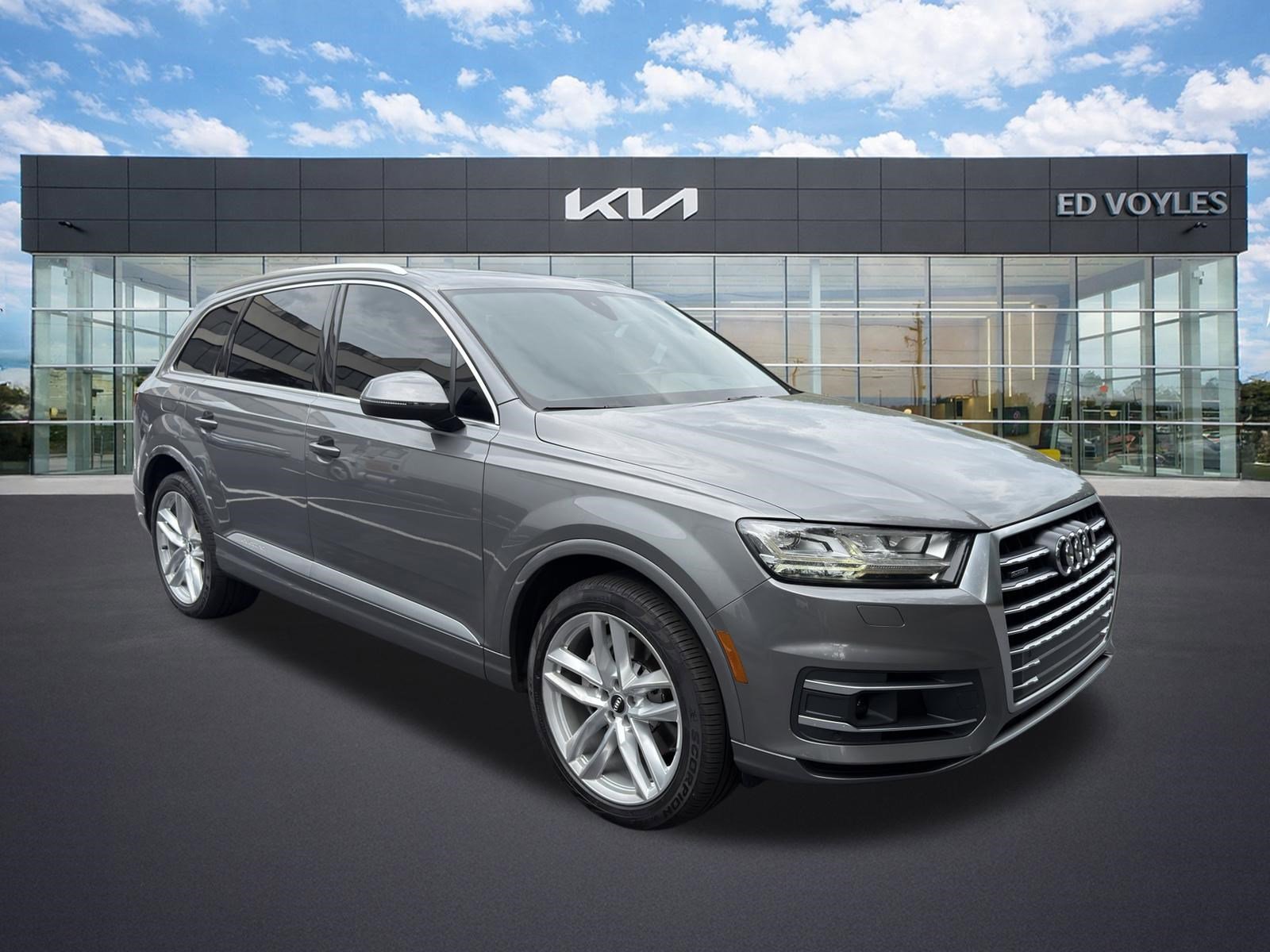 2017 Audi Q7 3.0T quattro tiptronic Prestige's photo