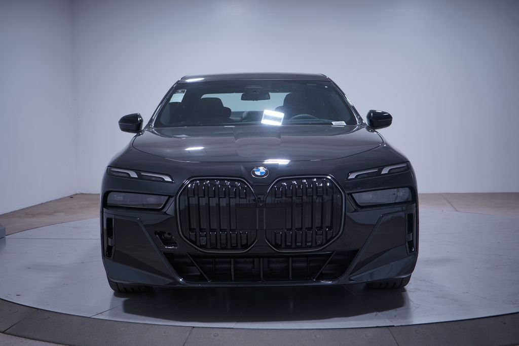 2026 Bmw 740i photo 4