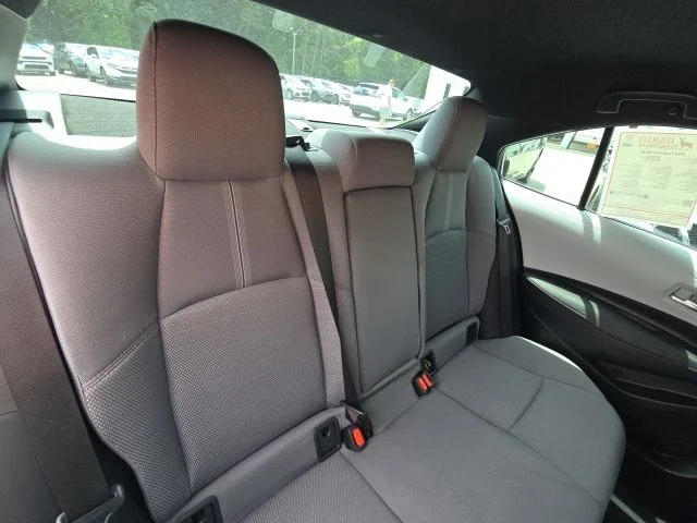 Used 2024  Toyota SE image 13