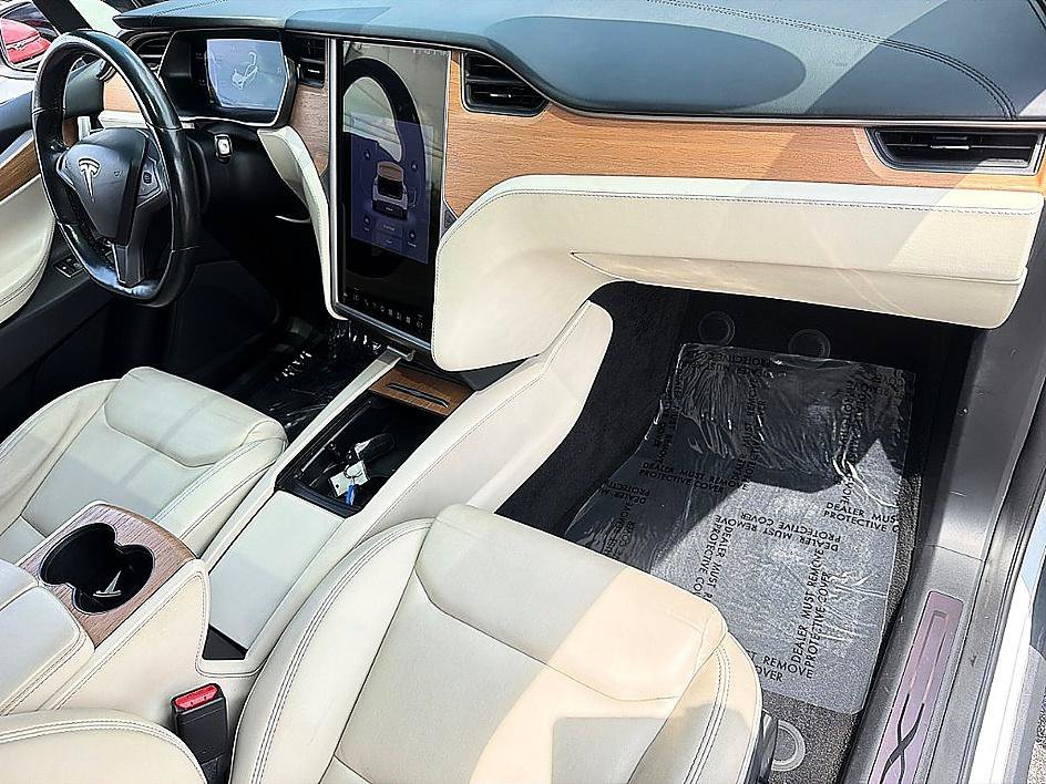 Used 2020 Pearl White Tesla Performance image 23